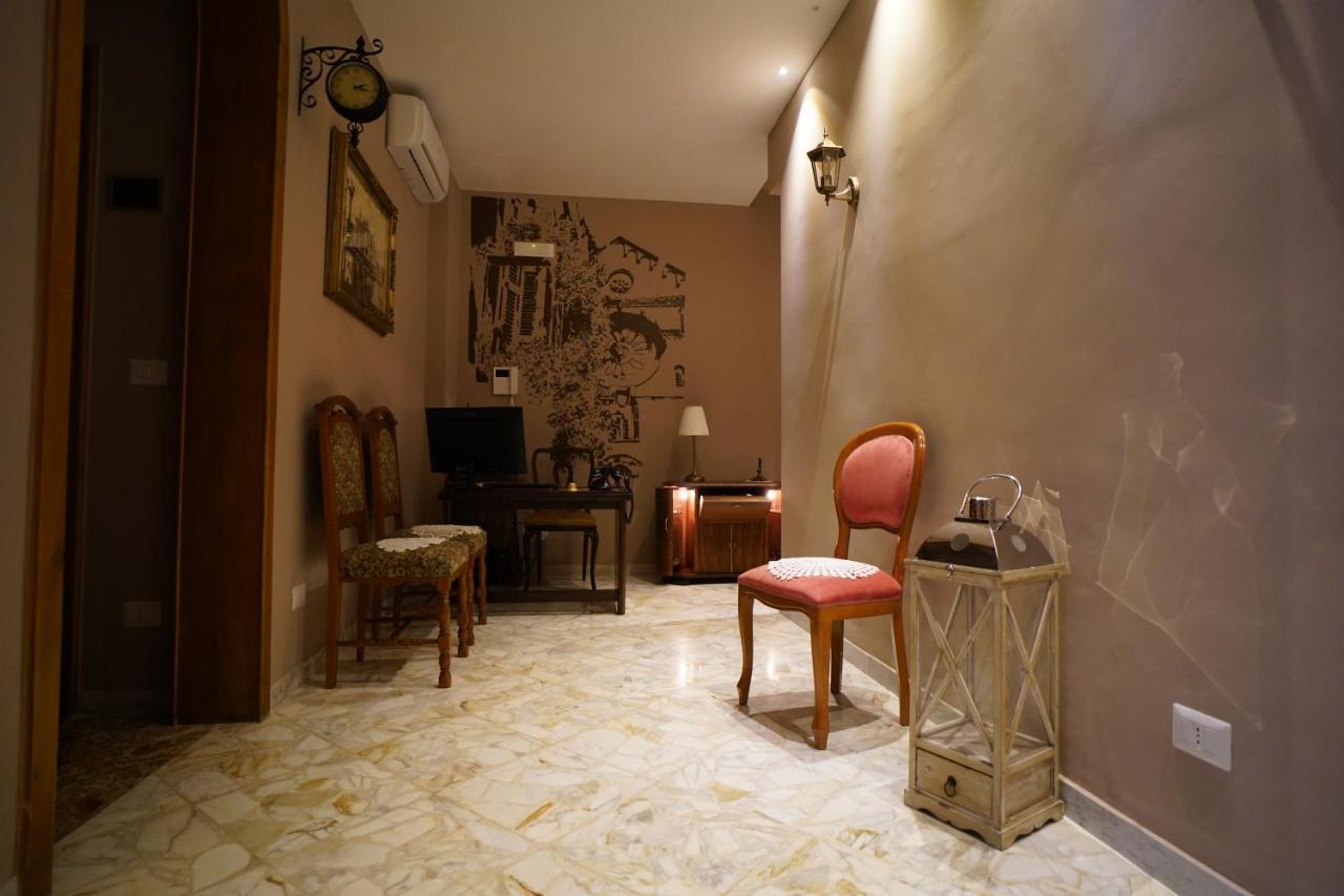 Bari Antica Boutique B&B ภายนอก รูปภาพ