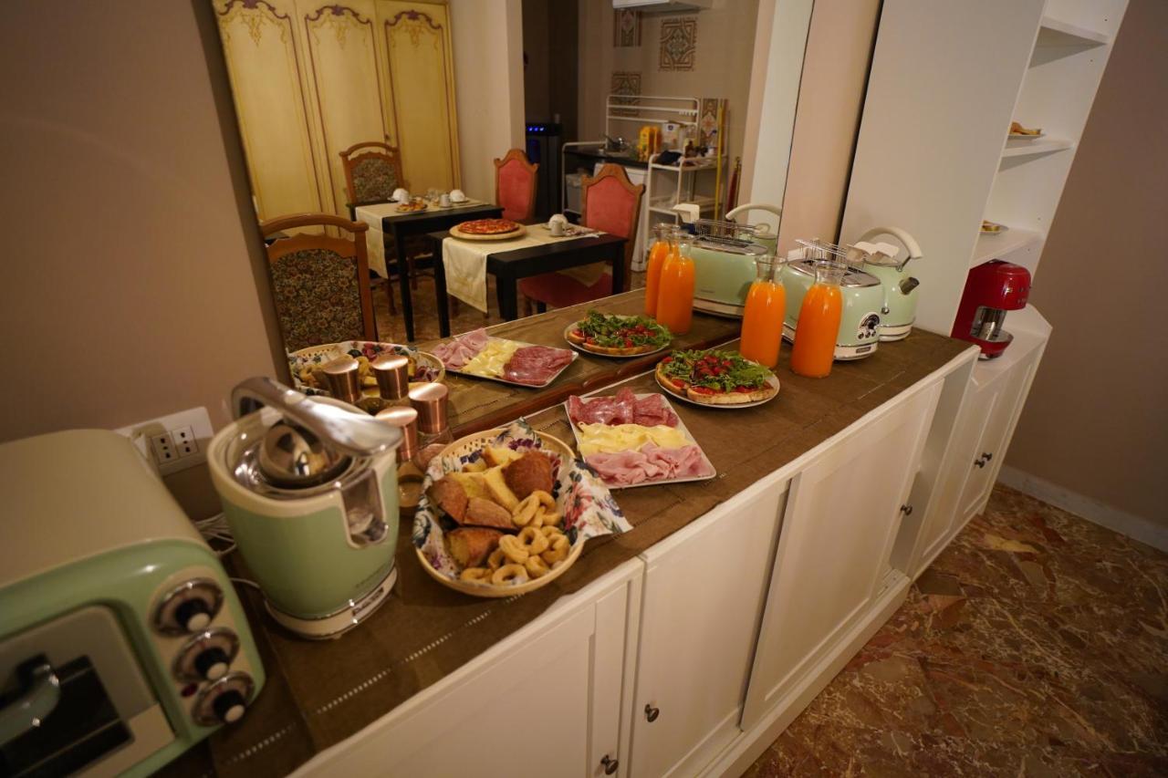 Bari Antica Boutique B&B ภายนอก รูปภาพ