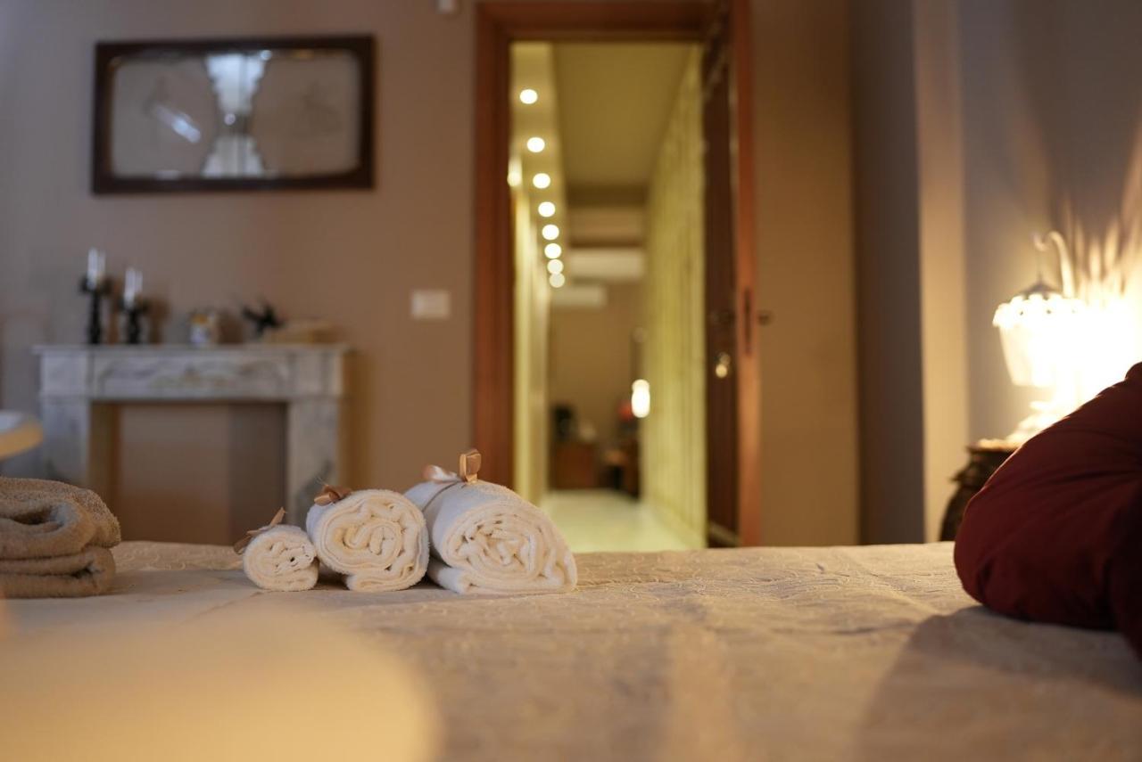 Bari Antica Boutique B&B ภายนอก รูปภาพ