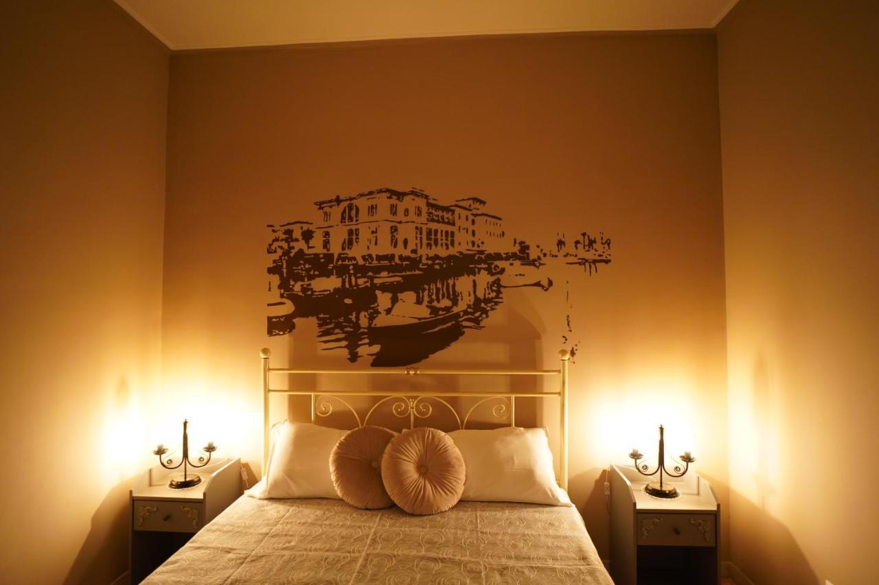 Bari Antica Boutique B&B ภายนอก รูปภาพ