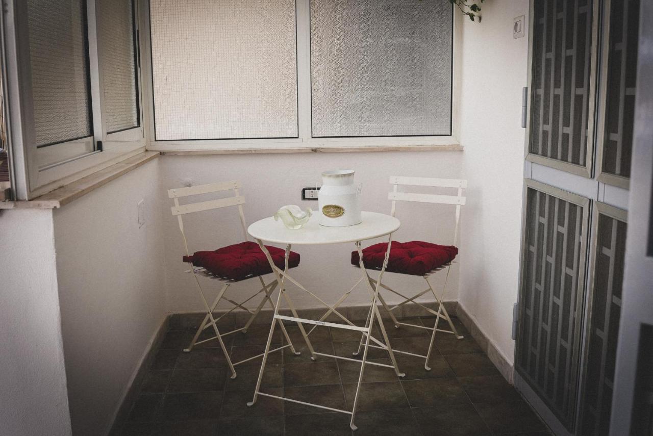 Bari Antica Boutique B&B ภายนอก รูปภาพ