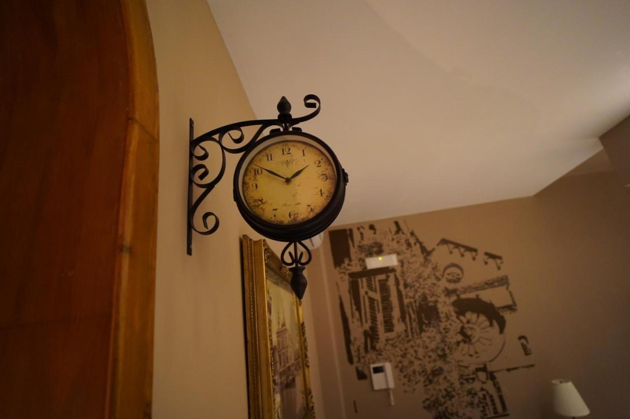Bari Antica Boutique B&B ภายนอก รูปภาพ